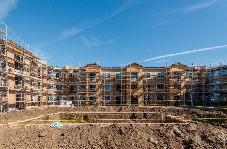 csuci-senior-apartments-in-construction-07
